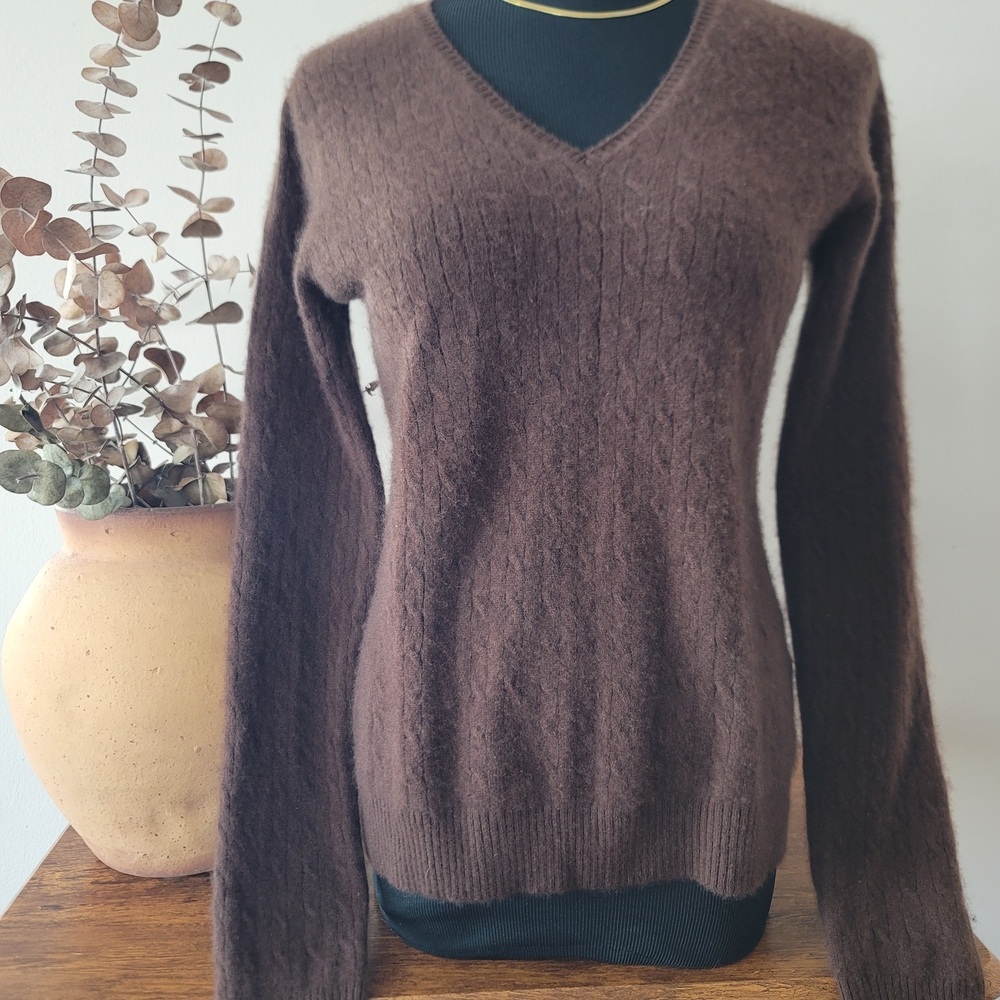Chocolate Brown 100% Cashmere Cable Knit V- Neck Sweater SZ L Preppy